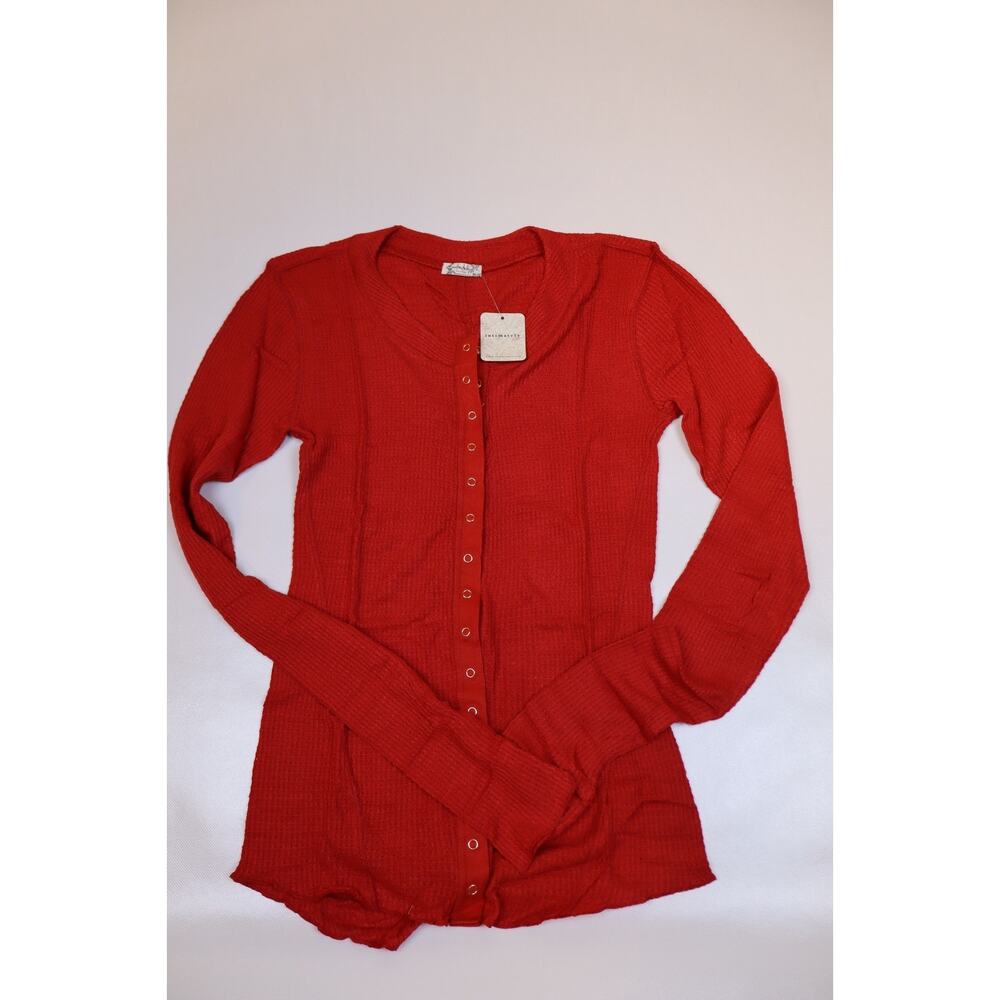 NEW Free People Going Places Red Button Up Slim Waflle Knit Cardigan Top Size L - Picture 2 of 5